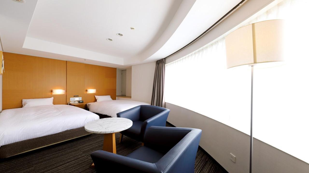 Smile Hotel Osaka Yotsubashi Екстер'єр фото